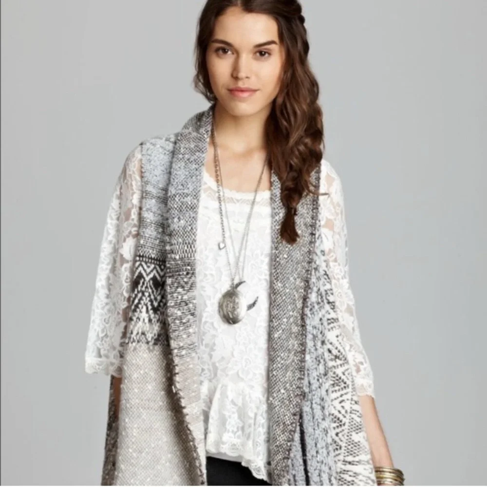 Free People‎ In Your Arms Geometric Pattern Vest Boho Cottagecore Artisanal Chic